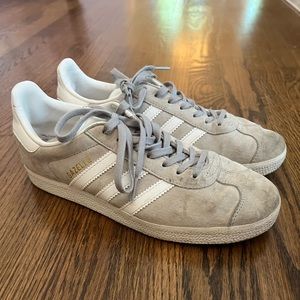 Adidas Giesell Grey Sneakers